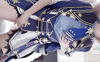 JAVアイドルがコスプレとクリープハイプで創作活動、ステージ衣装も完全収録